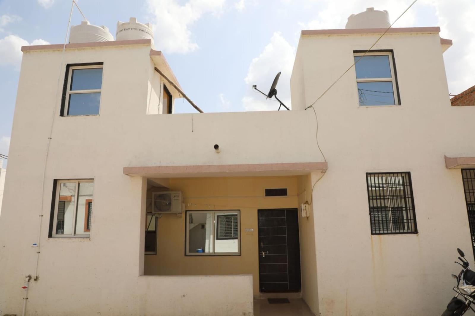 Aradhya Prime Home Stay Garudeshwar Zewnętrze zdjęcie